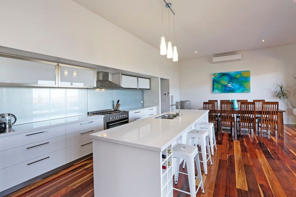 81 Grantham Drive, Highton VIC 3216, Highton - Thumbnail 4