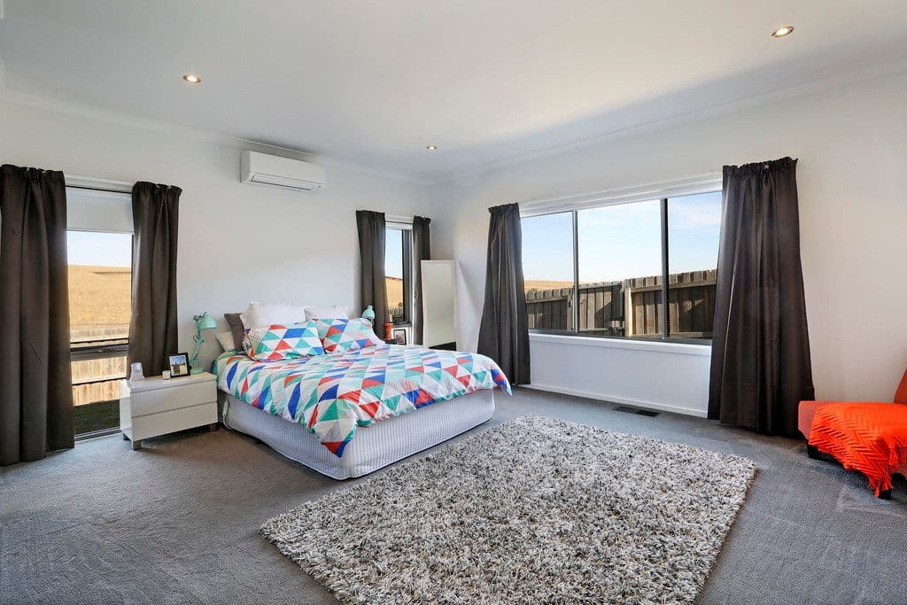 81 Grantham Drive, Highton VIC 3216, Highton - Thumbnail 8
