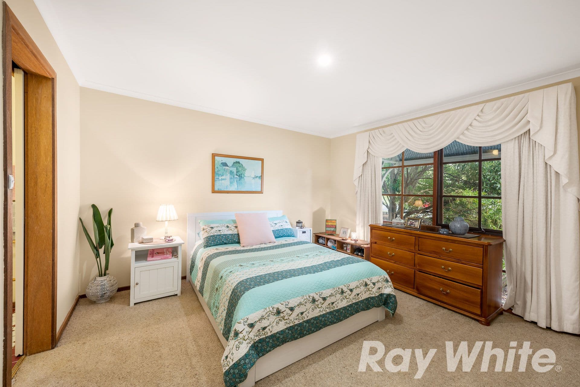 24 YARALLA Crescent, SAINT HELENA VIC 3088, St Helena - Thumbnail 8