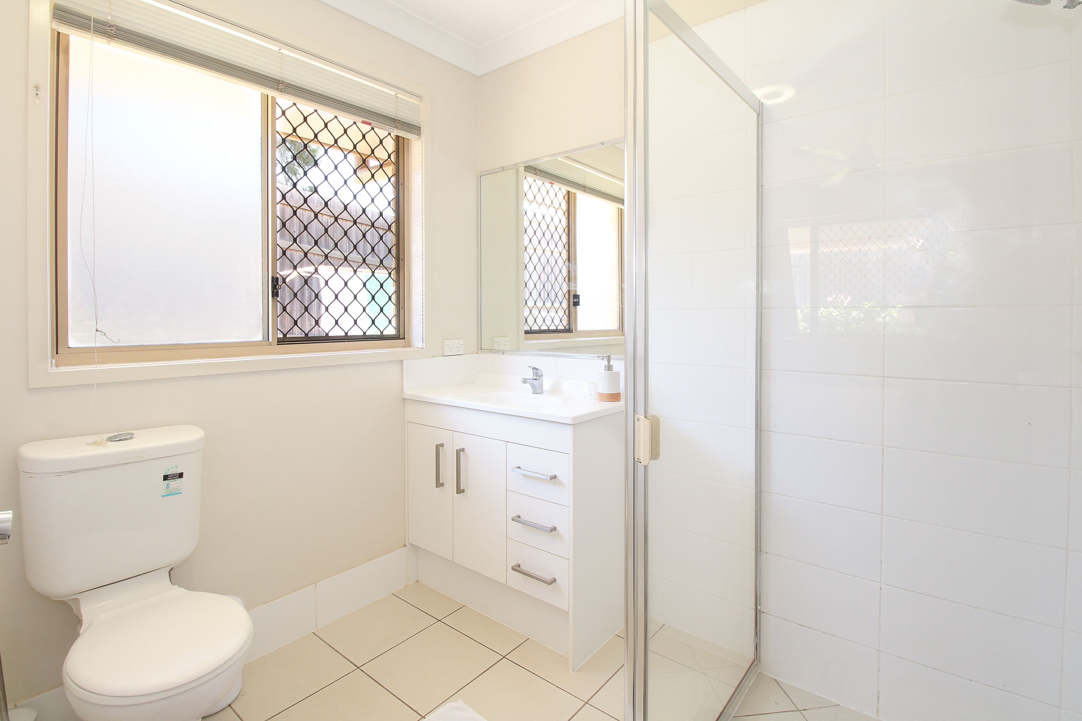 8 Flower Place, Richlands QLD 4077, Richlands - Thumbnail 8