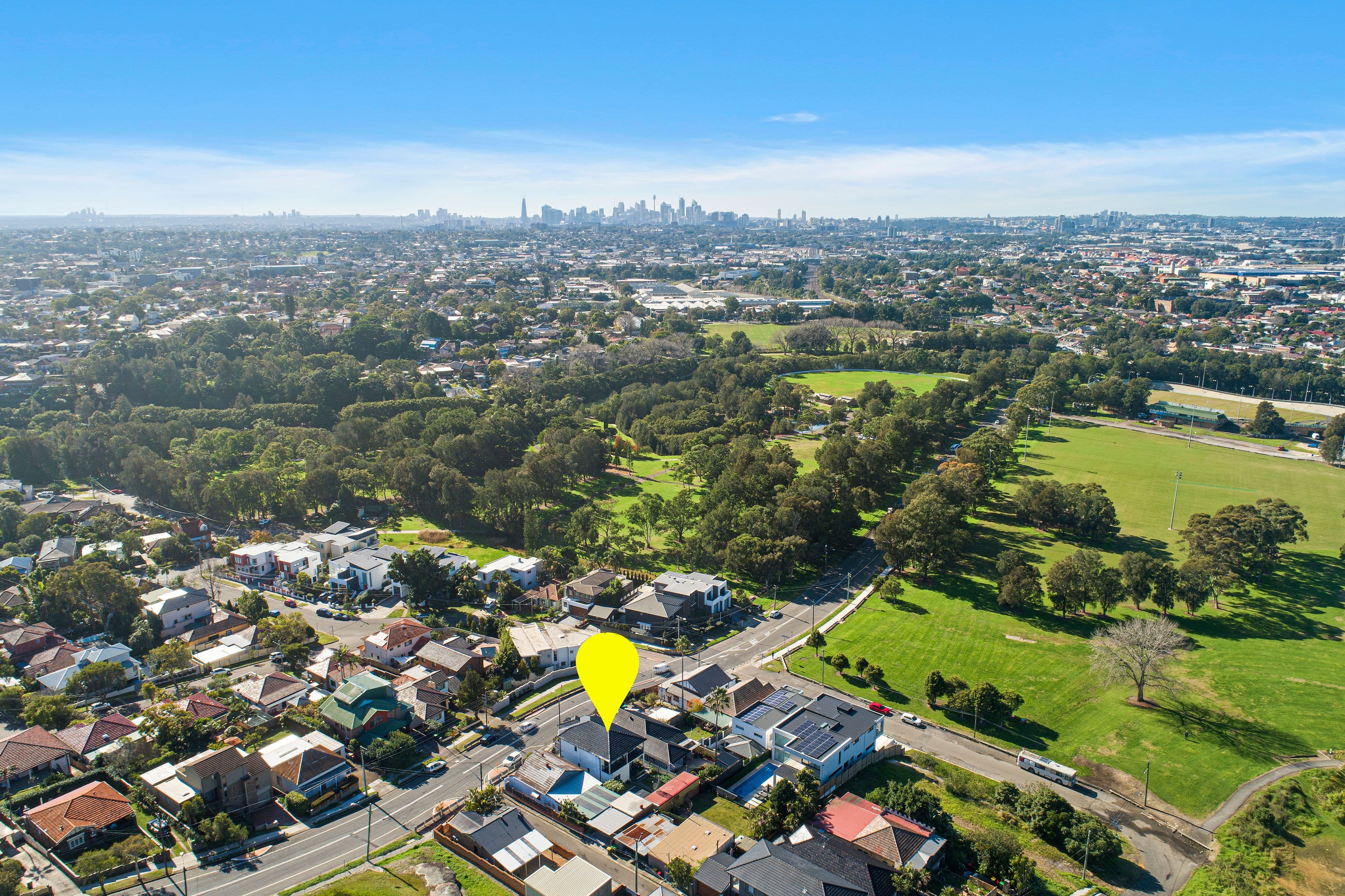 10 Bayview Avenue, Earlwood NSW 2206, Earlwood - Thumbnail 2