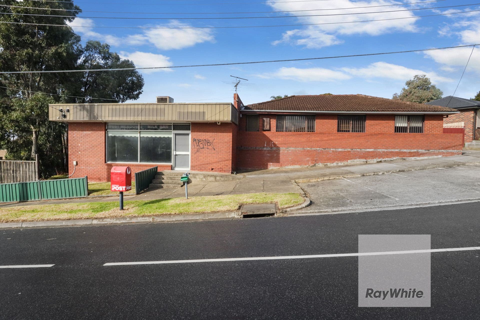 71 Bamford Avenue, Westmeadows VIC 3049, Westmeadows - Thumbnail 4
