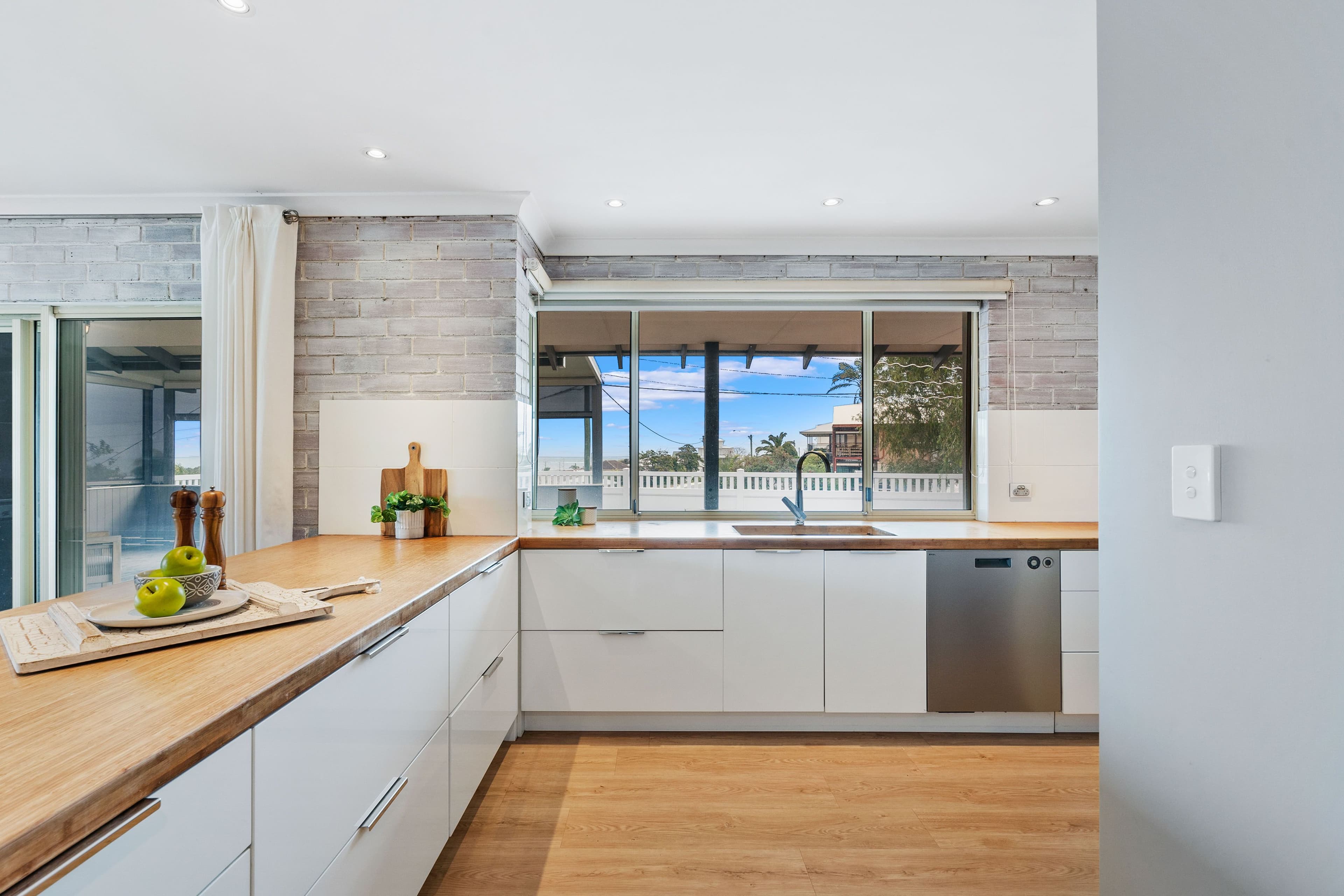 14 Simpson Street, Quinns Rocks WA 6030, Quinns Rocks - Thumbnail 8