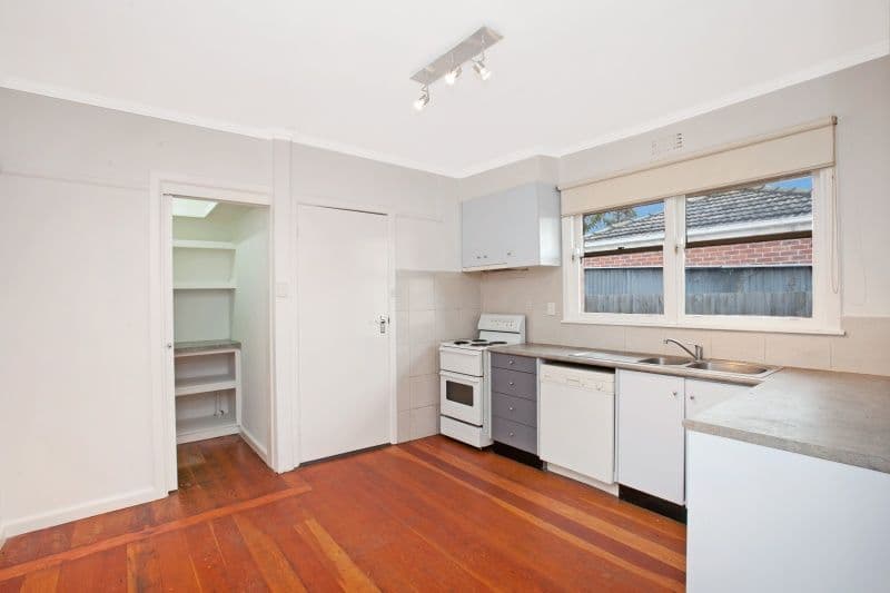 27 Ramu Parade, HEIDELBERG WEST VIC 3081, Heidelberg West - Thumbnail 3