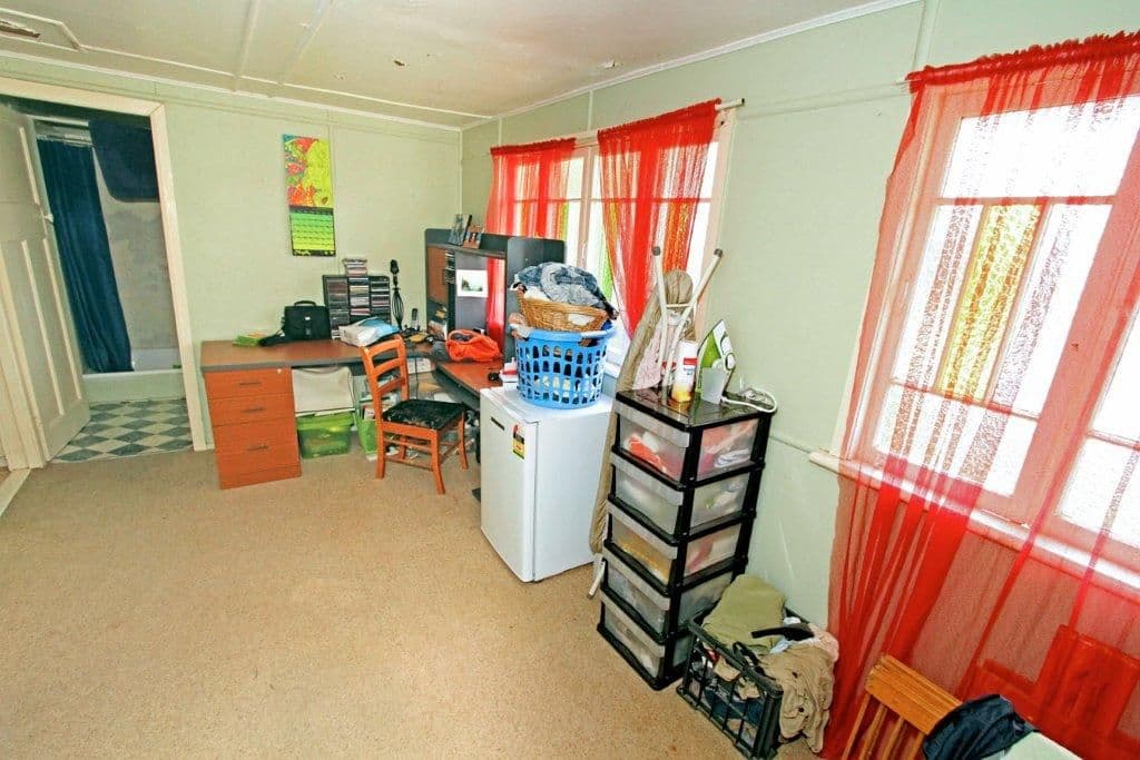 11 Brown Street, BERSERKER QLD 4701, Berserker - Thumbnail 2