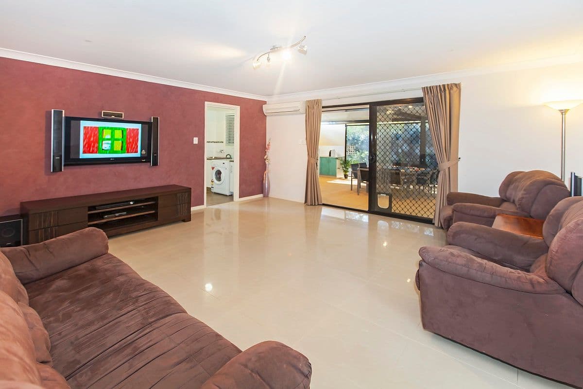 20 Rosa Court, CAMIRA QLD 4300, Camira - Thumbnail 5
