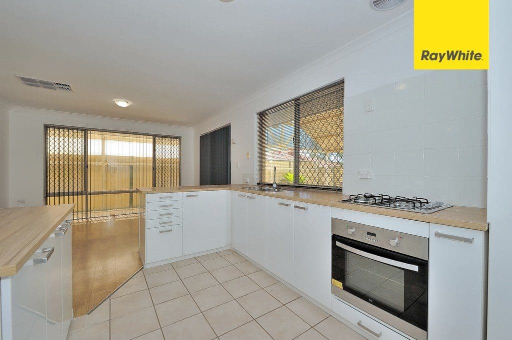 4 Dulverton Close, Stratton WA 6056, Stratton - Thumbnail 3