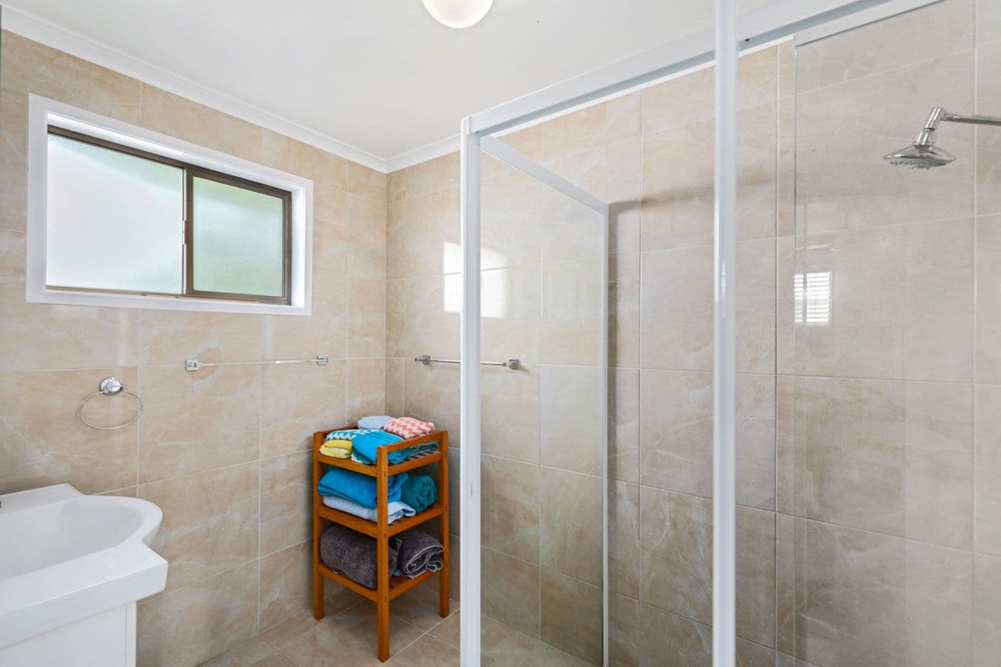 35 Sunset Crescent, Torquay QLD 4655, Torquay - Thumbnail 6