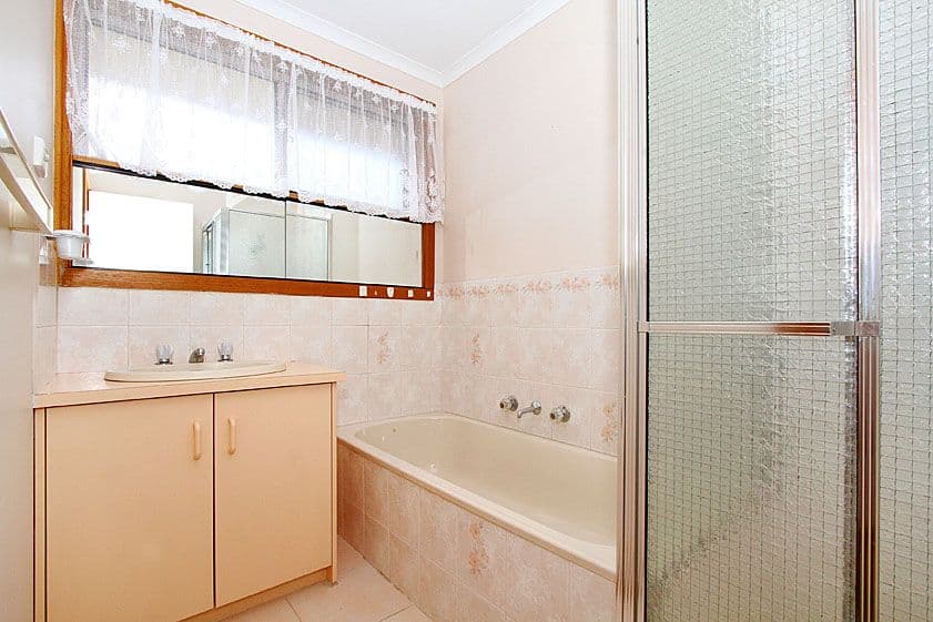 6 Dorman Court, MILL PARK VIC 3082, Mill Park - Thumbnail 6