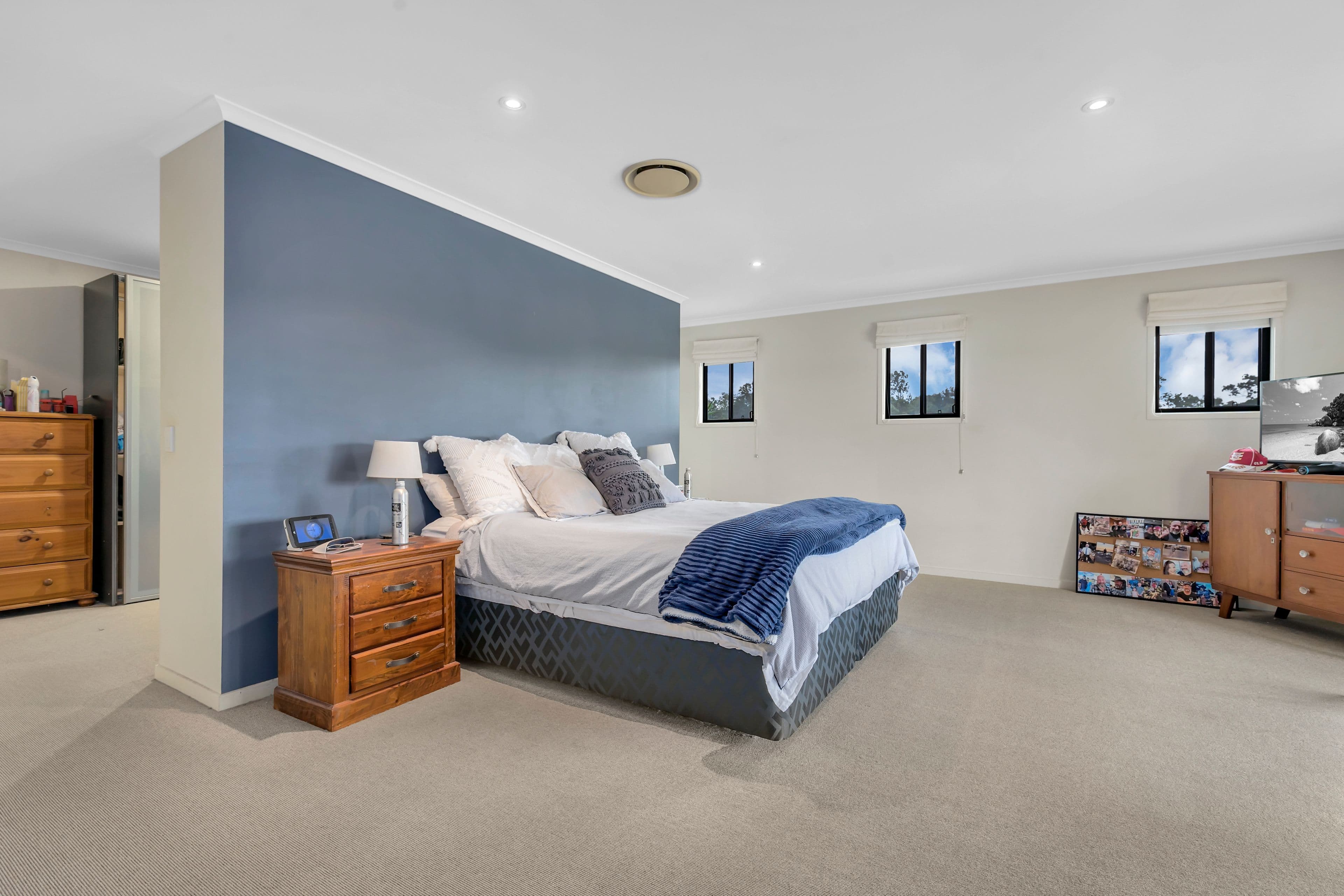 11 Scenic Road, Kenmore QLD 4069, Kenmore - Thumbnail 5