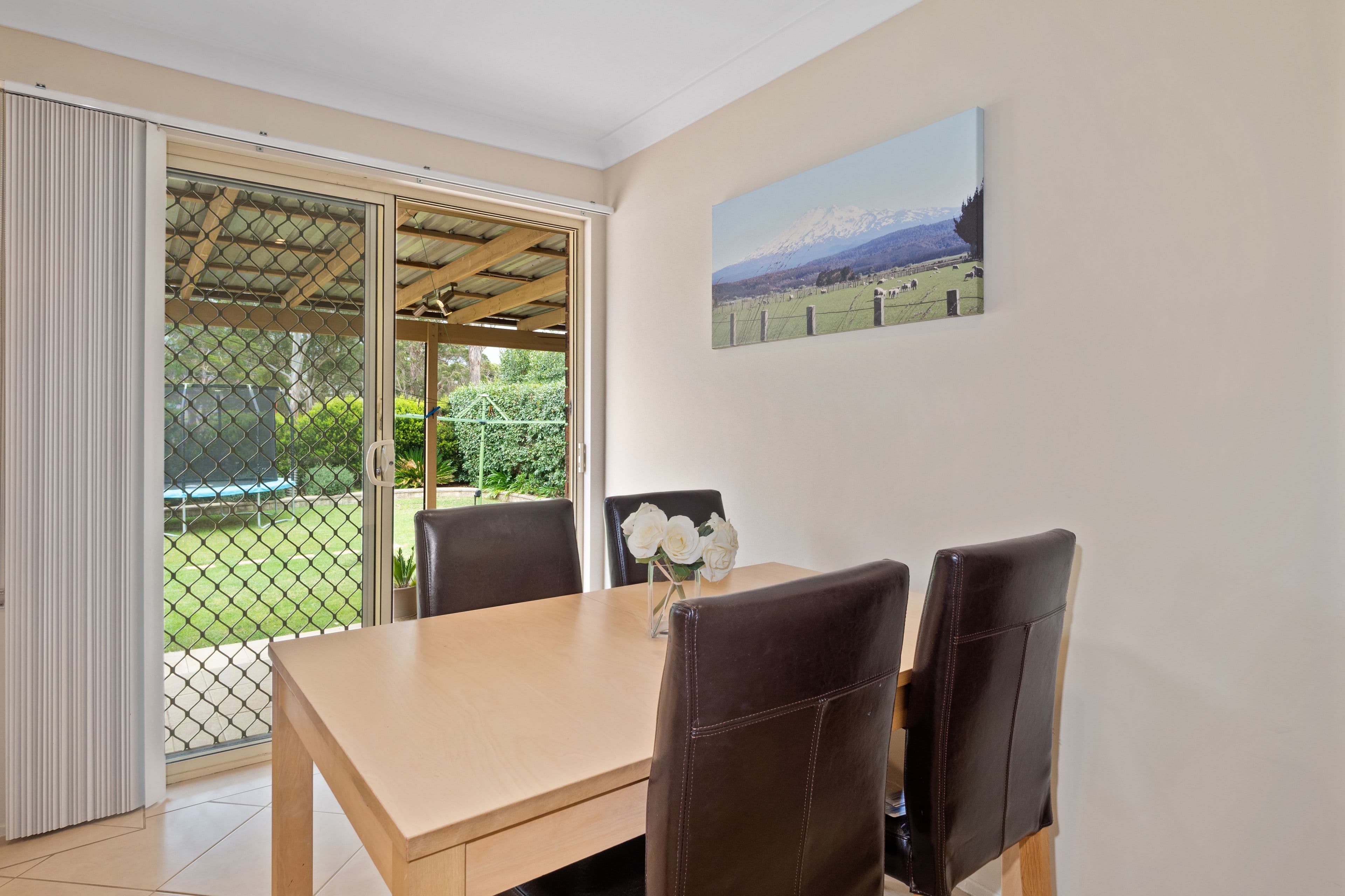 6 Barnfield Place, Dean Park NSW 2761, Dean Park - Thumbnail 4