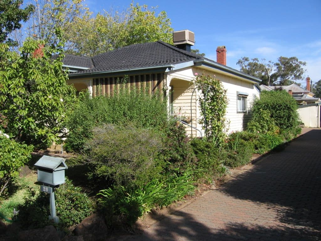 20 Mackay Street, ROCHESTER VIC 3561, Rochester - Image 1
