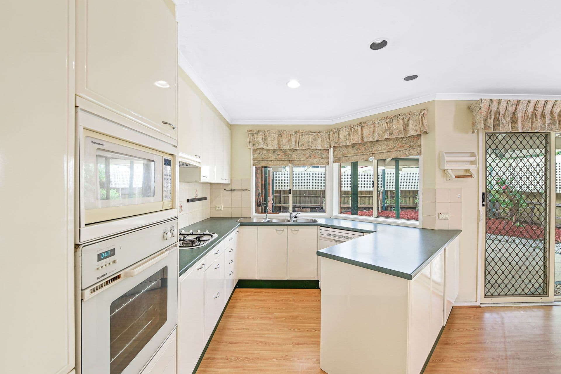 1 Magdalena Place, Berwick VIC 3806, Berwick - Thumbnail 5