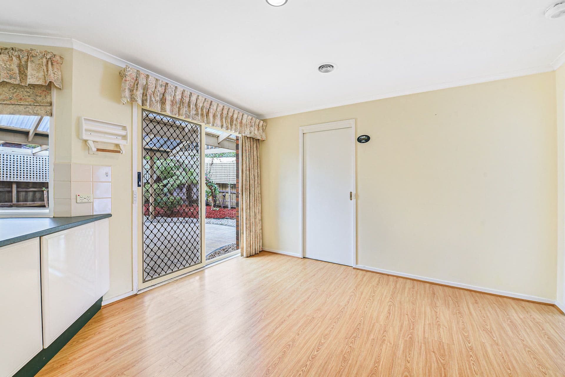 1 Magdalena Place, Berwick VIC 3806, Berwick - Thumbnail 6