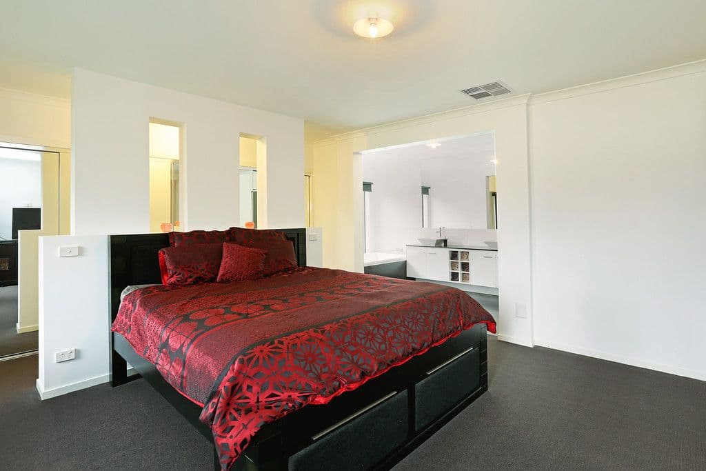 175 Warralily Boulevard, Armstrong Creek VIC 3217, Armstrong Creek - Thumbnail 3