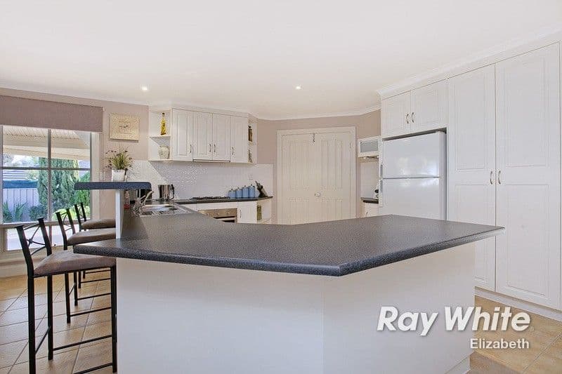 10 Autumn Avenue, CRAIGMORE SA 5114, Craigmore - Thumbnail 6