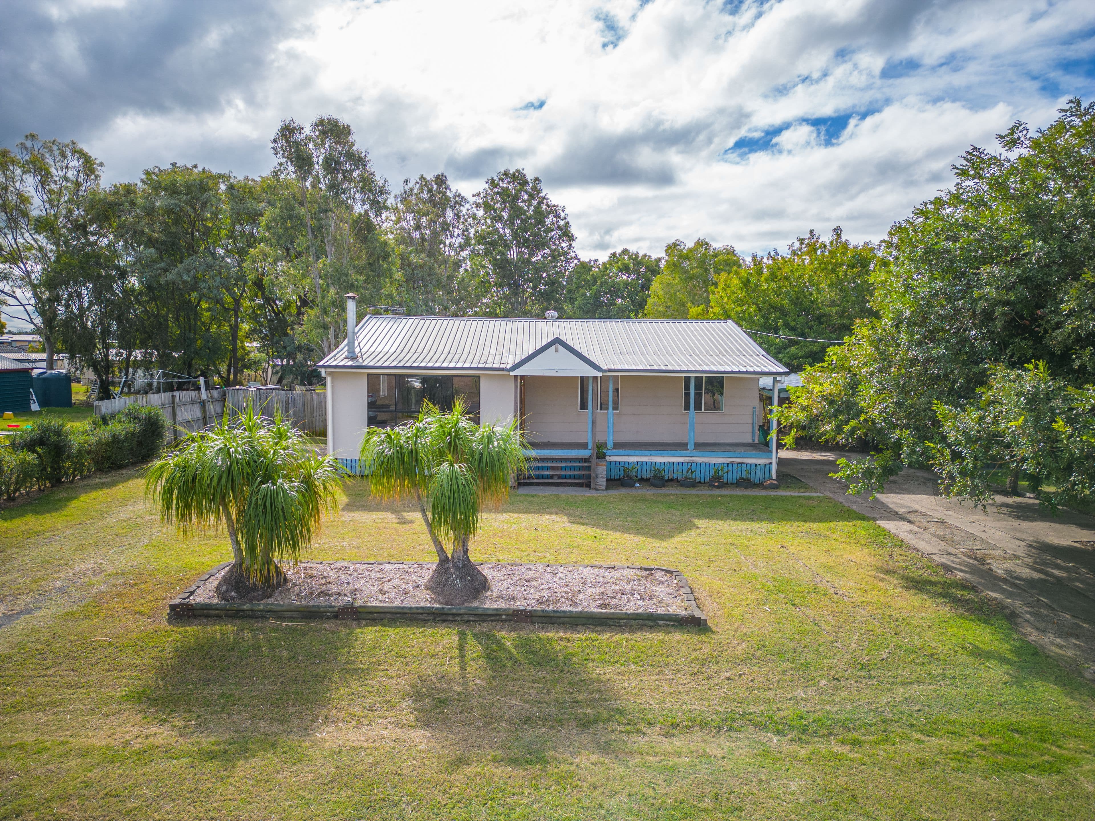 7 Suffield Drive, Yamanto QLD 4305, Yamanto - Thumbnail 2