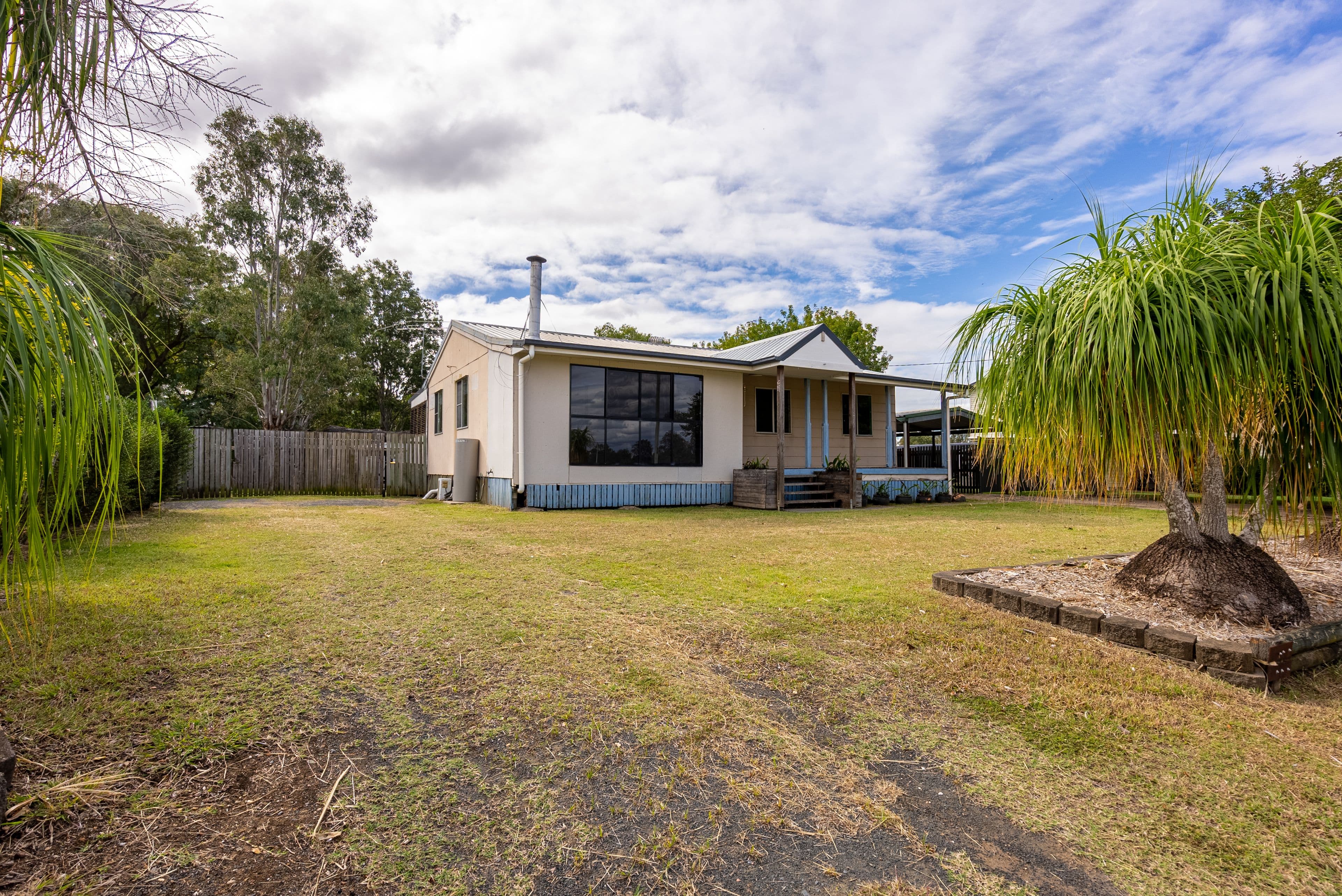 7 Suffield Drive, Yamanto QLD 4305, Yamanto - Thumbnail 4