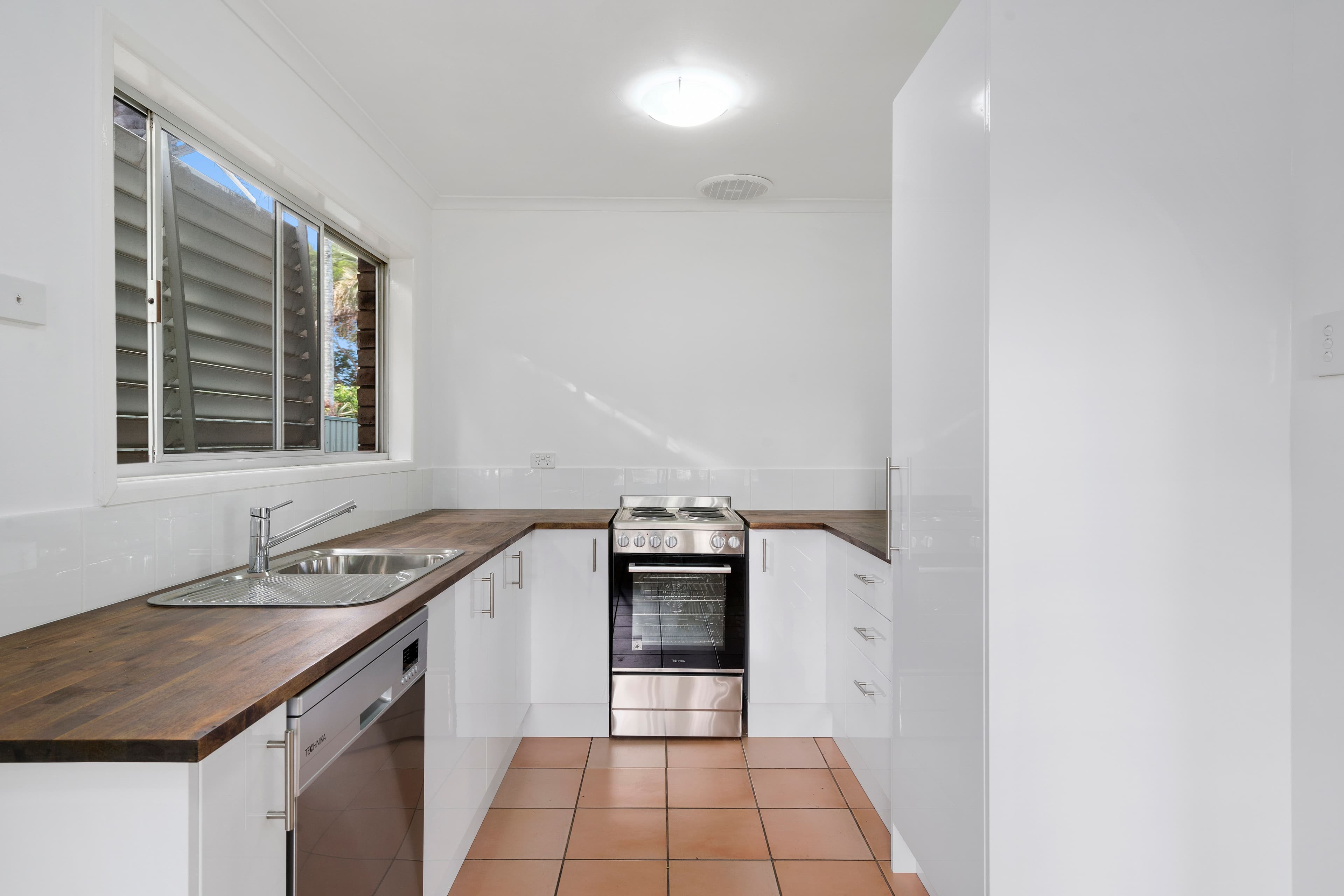 5 Mareli Street, Caboolture QLD 4510, Caboolture - Thumbnail 6