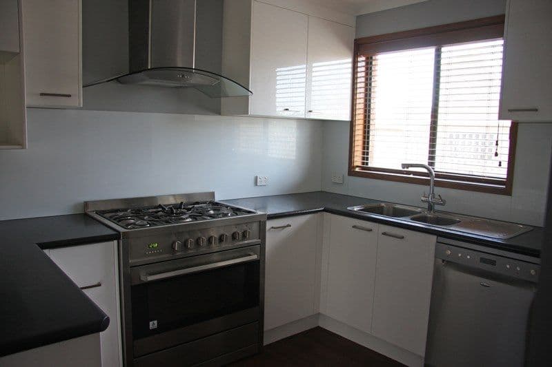 220 Hume Street, Corowa NSW 2646, Corowa - Thumbnail 2