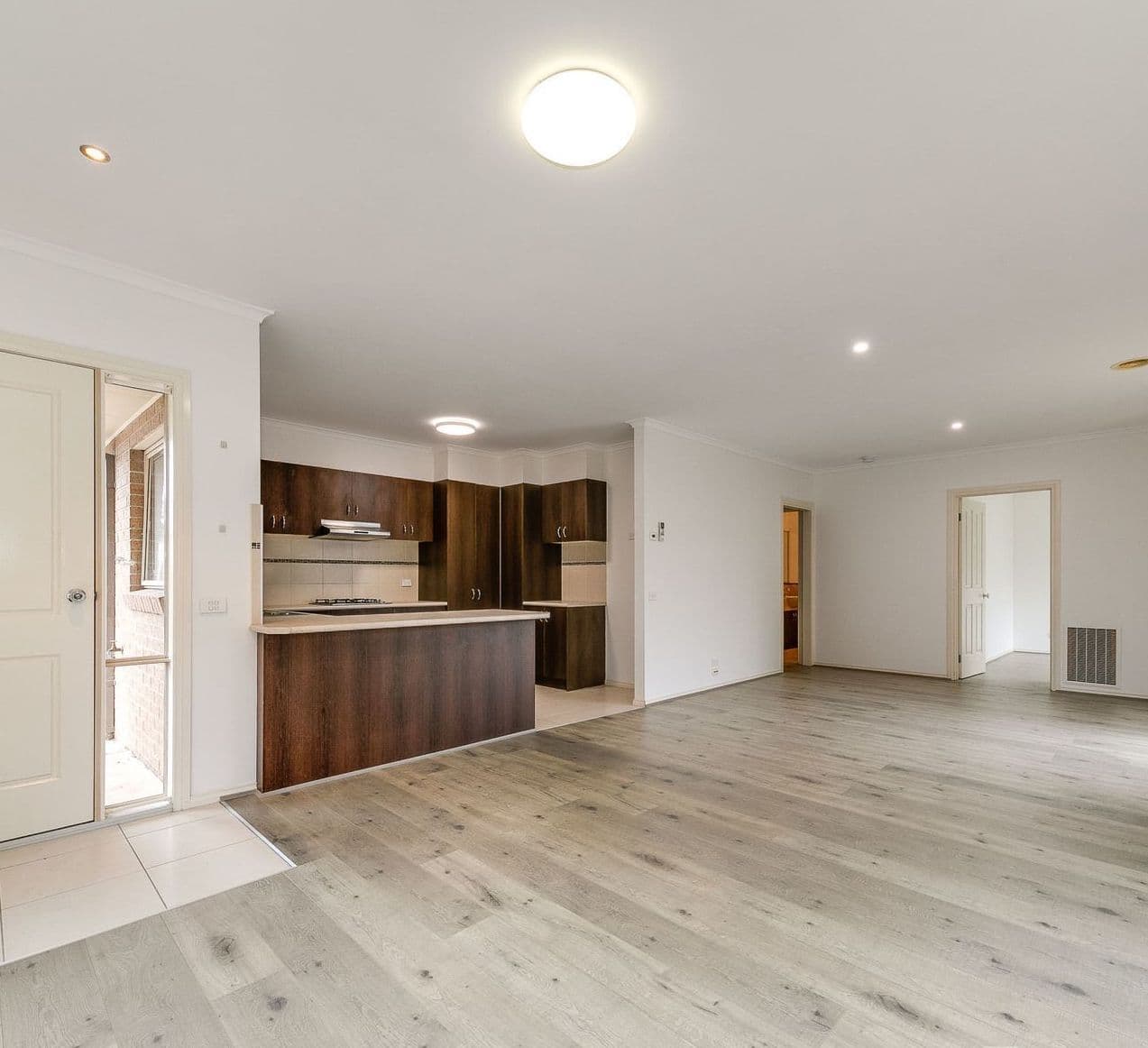 27-29 Rogers Street, Pakenham VIC 3810, Pakenham - Thumbnail 3