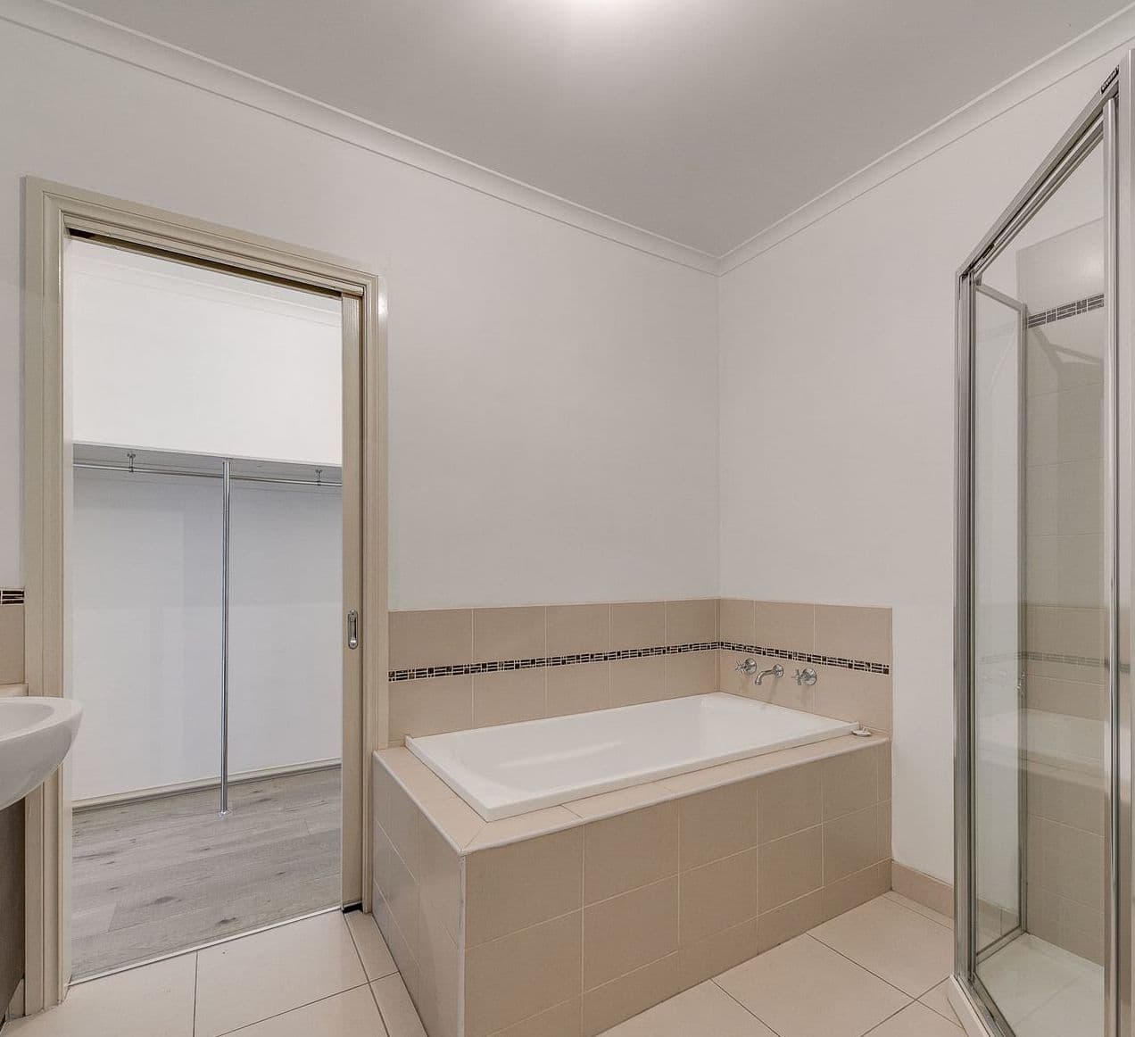 27-29 Rogers Street, Pakenham VIC 3810, Pakenham - Thumbnail 7