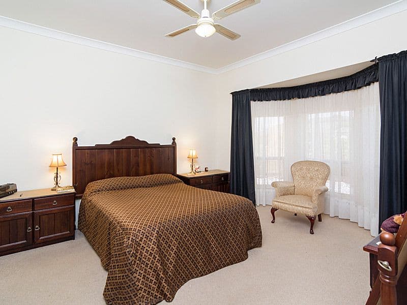 16 Strathoak Crescent, STRATHALBYN SA 5255, Strathalbyn - Thumbnail 6
