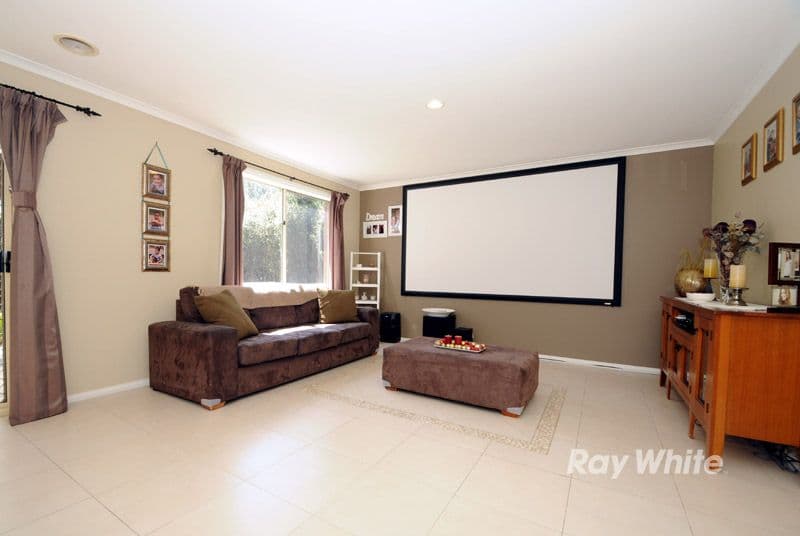 11 Tara Close, ROWVILLE VIC 3178, Rowville - Thumbnail 3