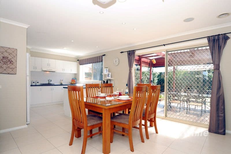 11 Tara Close, ROWVILLE VIC 3178, Rowville - Thumbnail 7