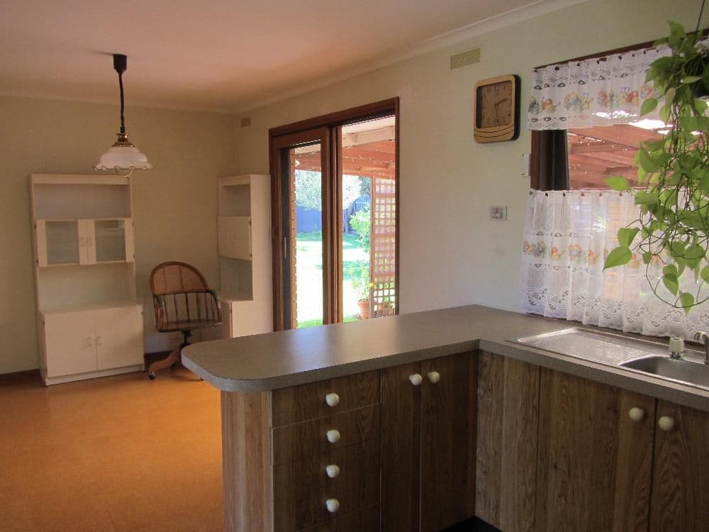 42 Kosciuszko Road, THURGOONA NSW 2640, Thurgoona - Thumbnail 3