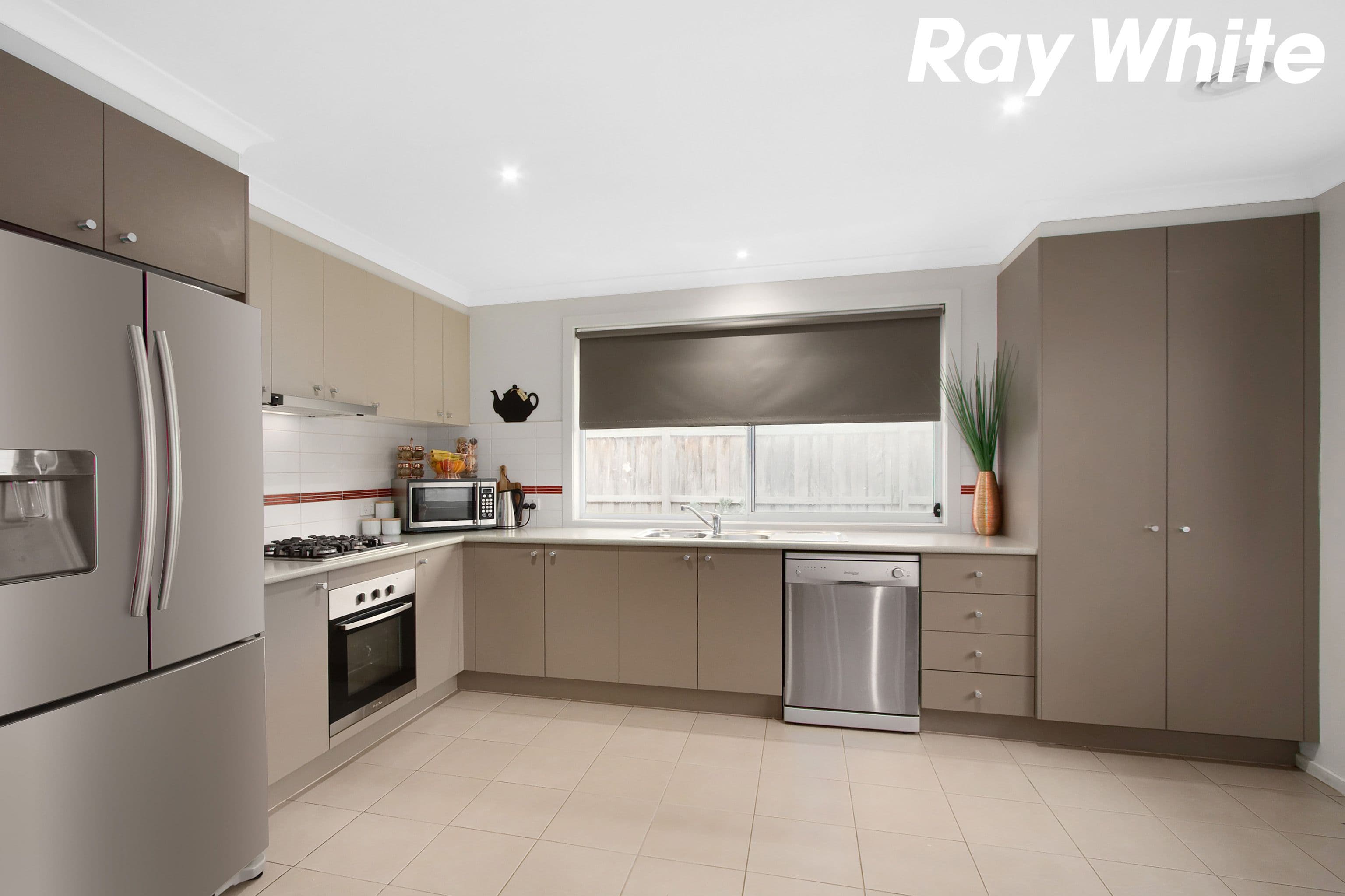 20 Kosta Boda Boulevard, Pakenham VIC 3810, Pakenham - Thumbnail 6