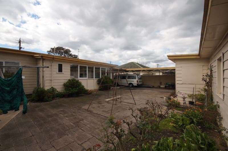 5 Henty Street, PAKENHAM VIC 3810, Pakenham - Thumbnail 3