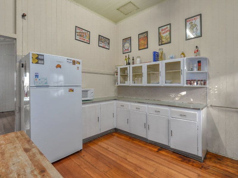 190 Old Cleveland Road, COORPAROO QLD 4151, Coorparoo - Thumbnail 4