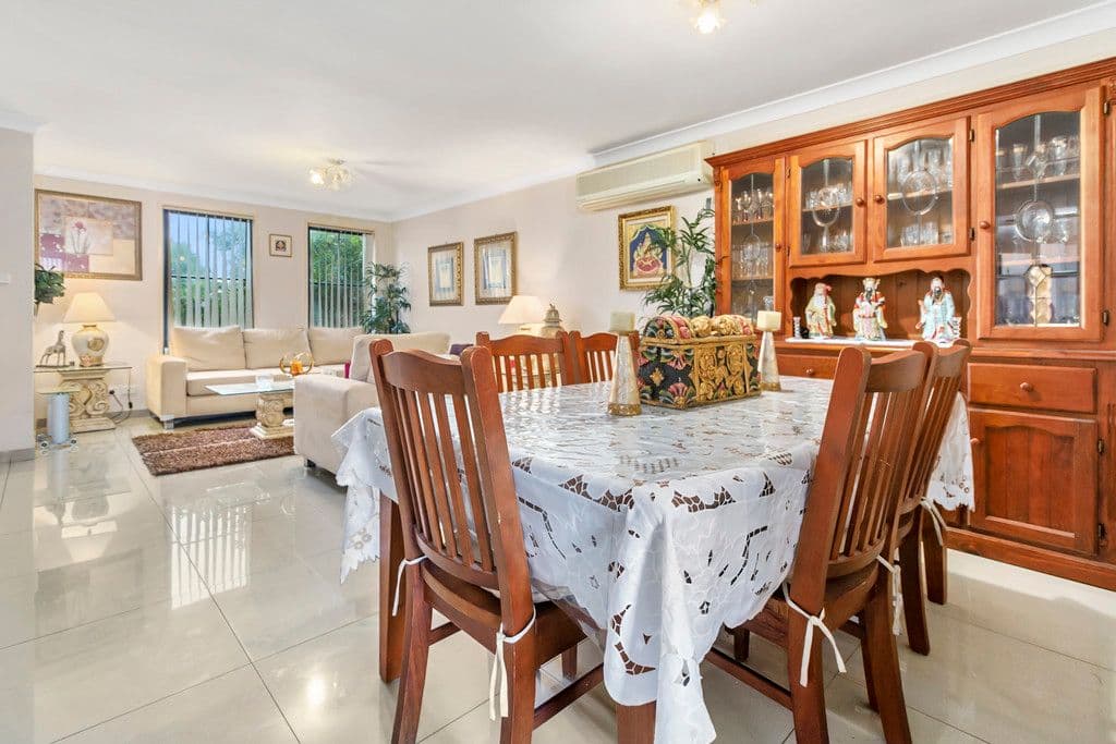 19 Lupton Place, Horningsea Park - Thumbnail 3