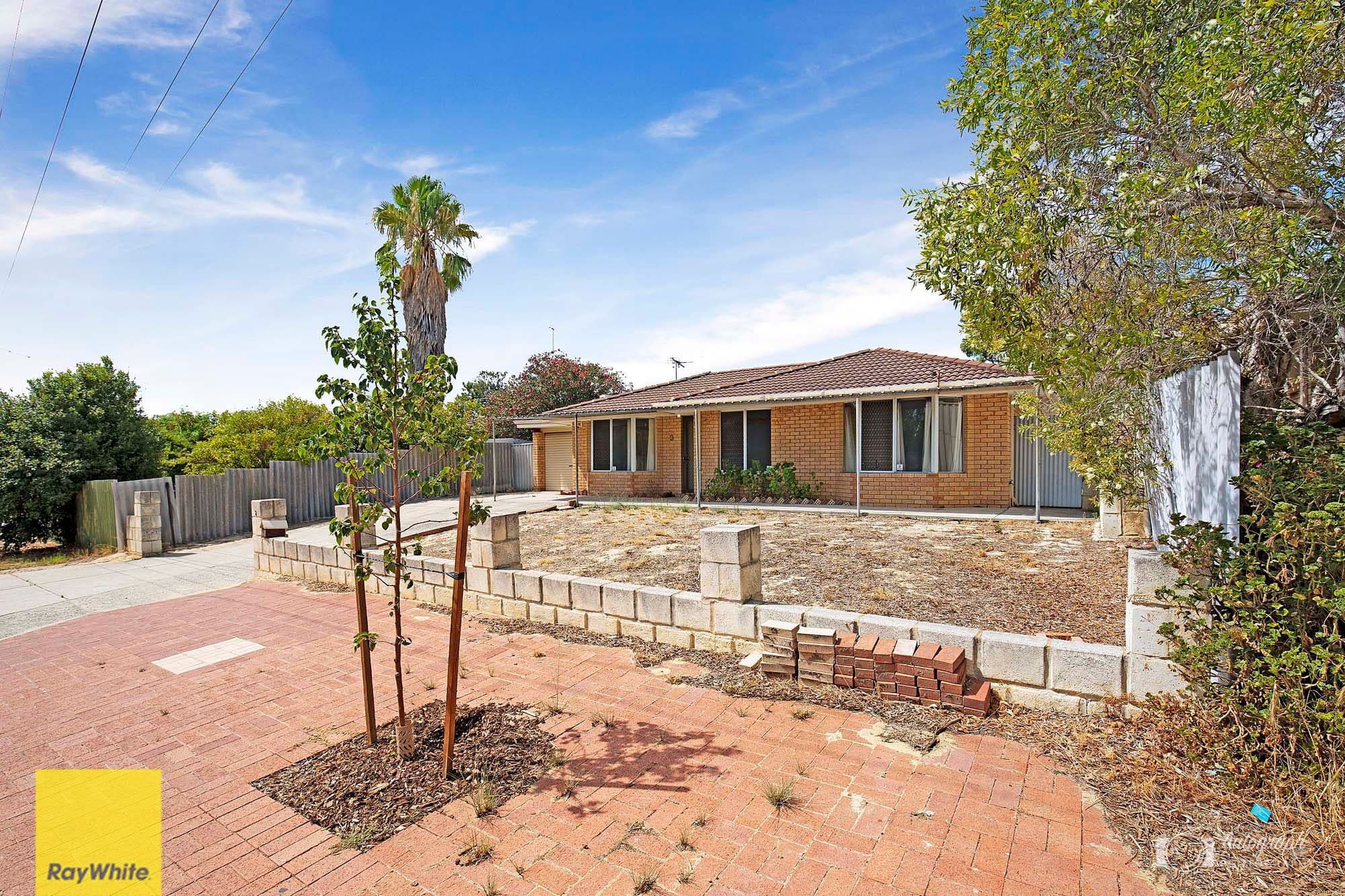 3 Excelsum Terrace, Mirrabooka WA 6061, Mirrabooka - Thumbnail 2