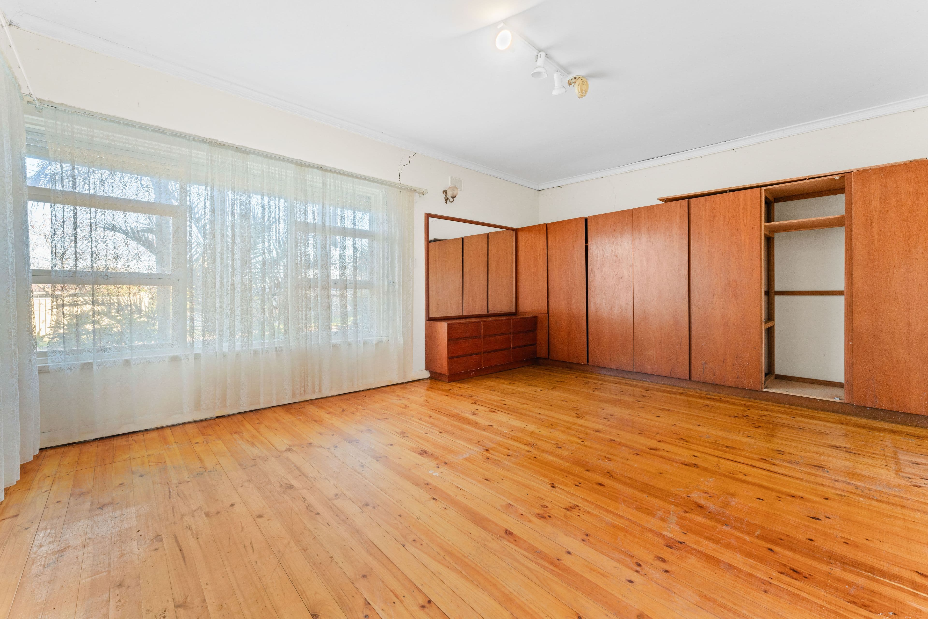 50 Lorraine Avenue, Para Vista SA 5093, Para Vista - Thumbnail 5