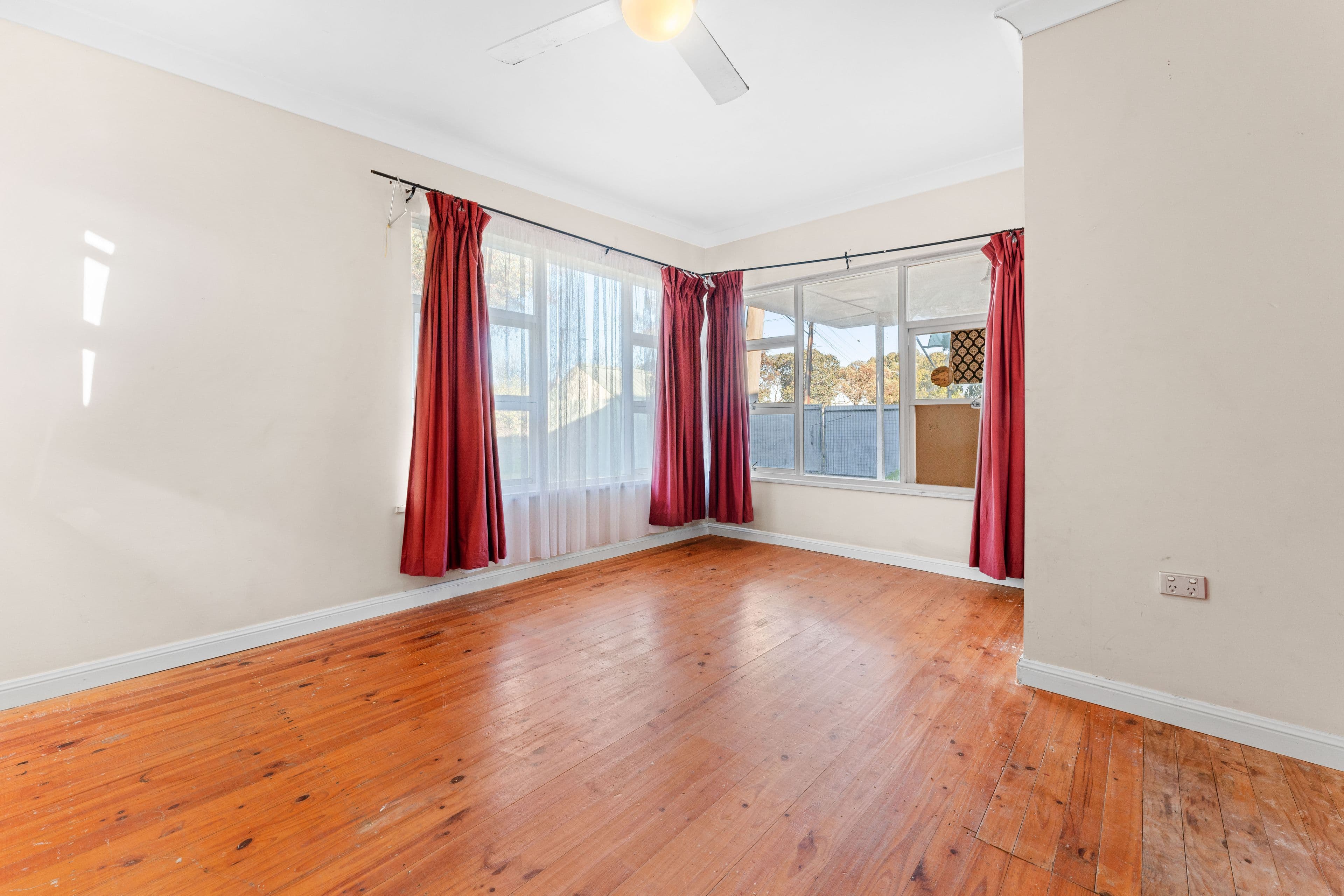 50 Lorraine Avenue, Para Vista SA 5093, Para Vista - Thumbnail 6