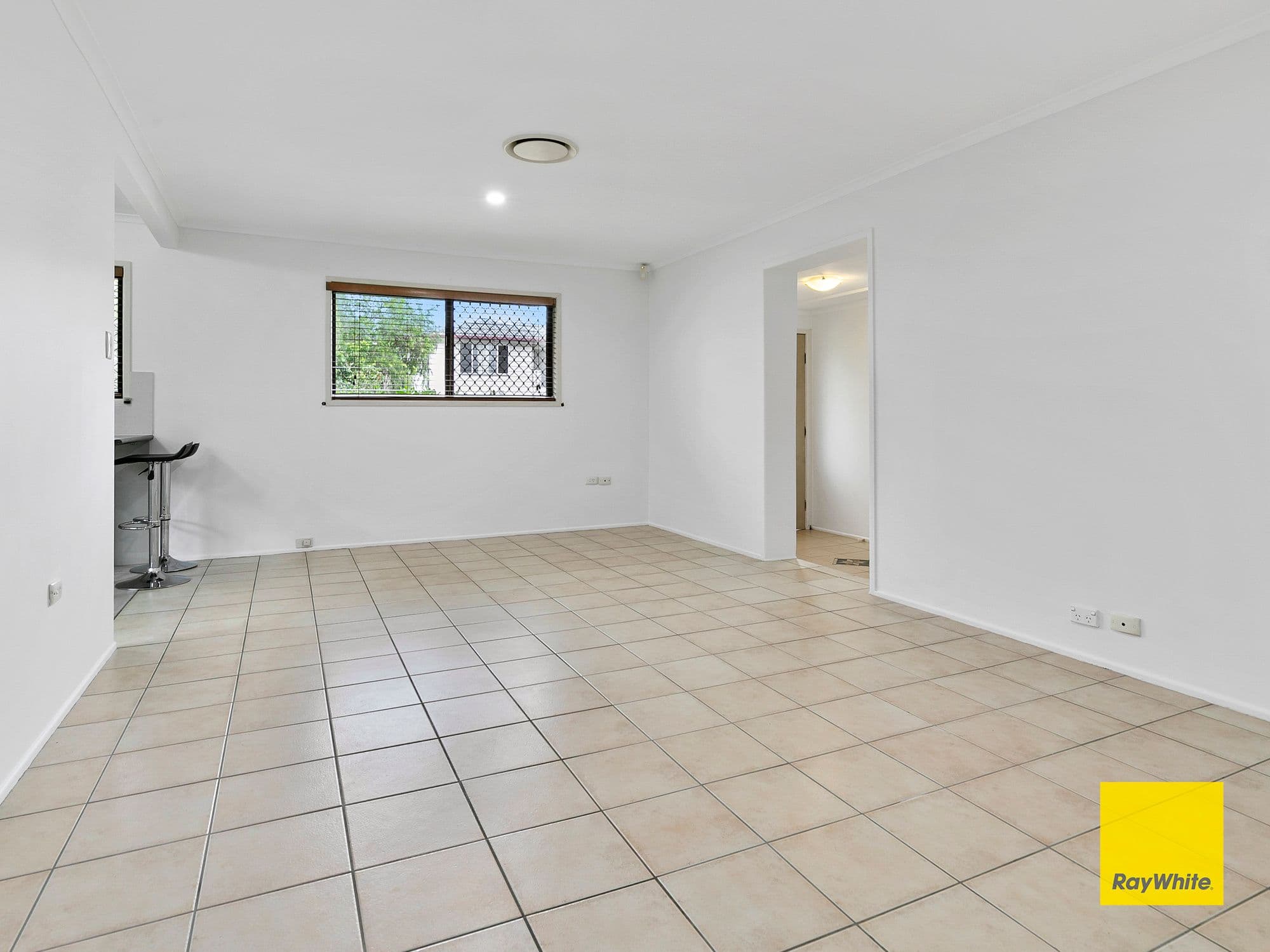 17 Gibson Street, Capalaba QLD 4157, Capalaba - Thumbnail 4