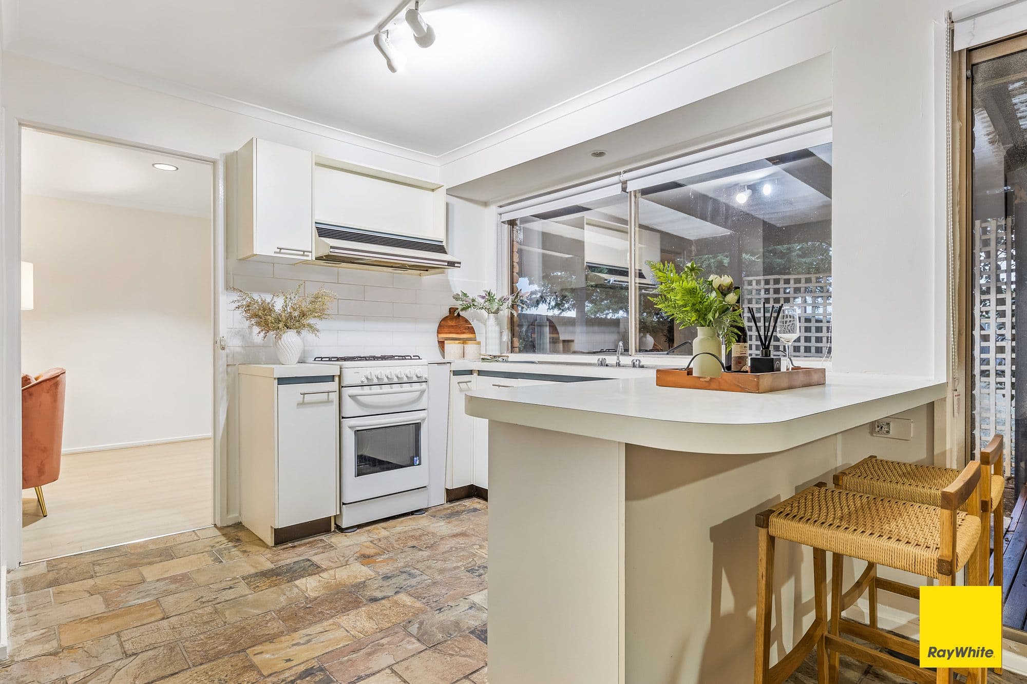 81 Parramatta Road, Werribee VIC 3030, Werribee - Thumbnail 5