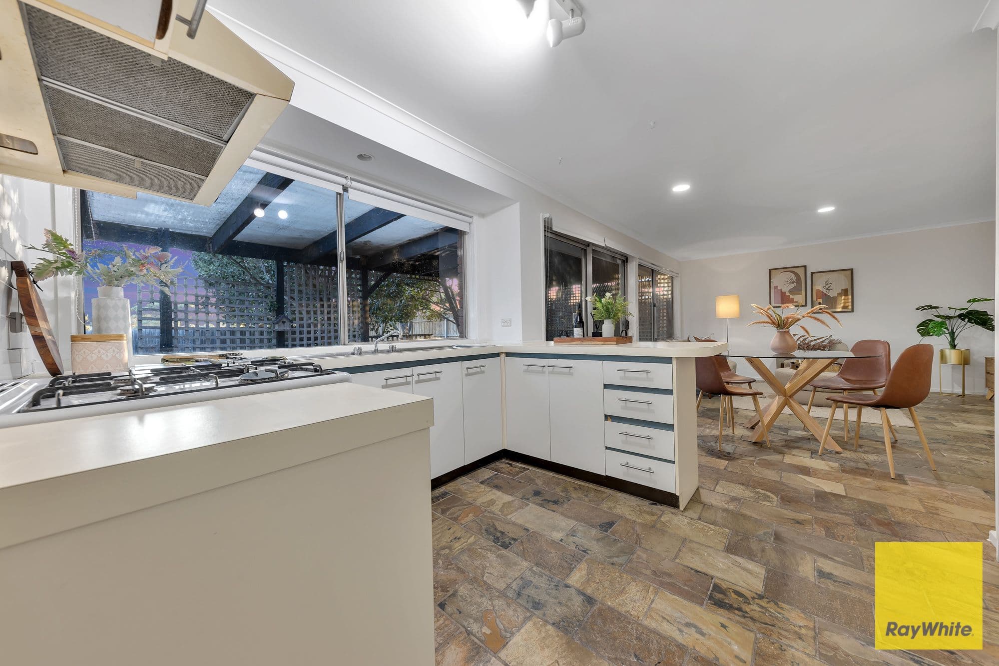 81 Parramatta Road, Werribee VIC 3030, Werribee - Thumbnail 6