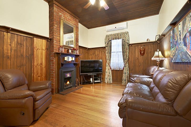 16 Mora Avenue, OAKLEIGH VIC 3166, Oakleigh - Thumbnail 3