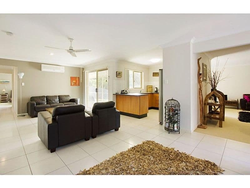 22 Coomera Heights Drive, PIMPAMA QLD 4209, Pimpama - Thumbnail 6