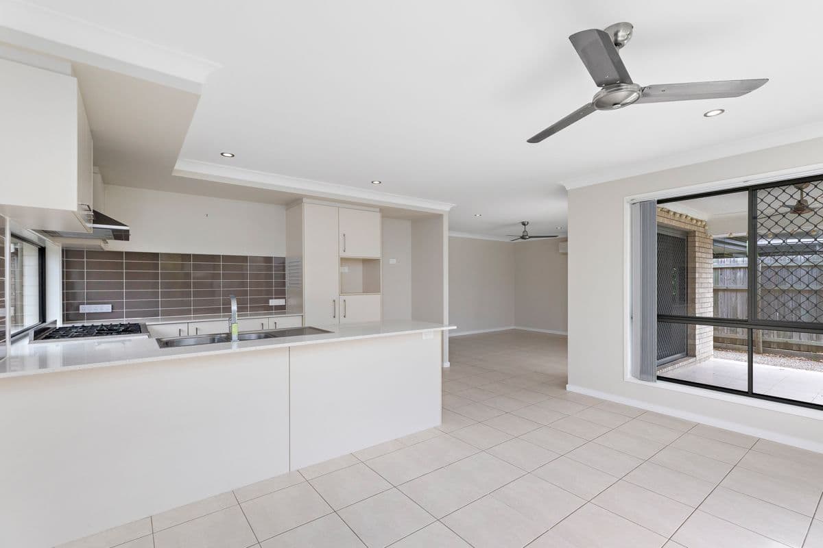 38 Vedson Street, Birkdale QLD 4159, Birkdale - Thumbnail 8