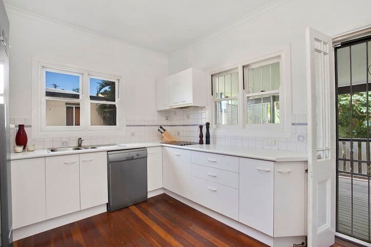 61 Greer Street, Bardon QLD 4065, Bardon - Thumbnail 4