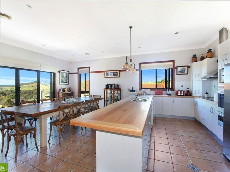 16 Pleasant View Close, Albion Park - Thumbnail 3