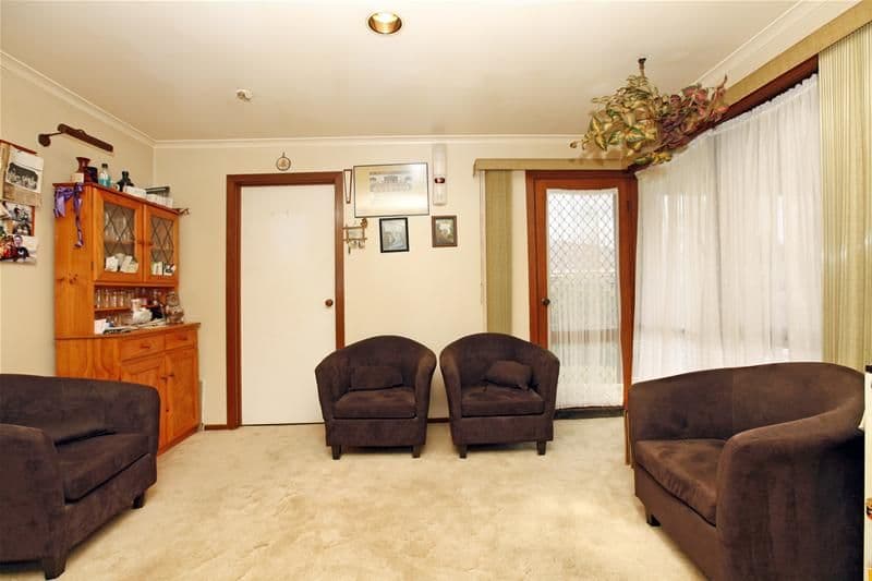 57 Carbeen Drive, BUNDOORA VIC 3083, Bundoora - Thumbnail 4