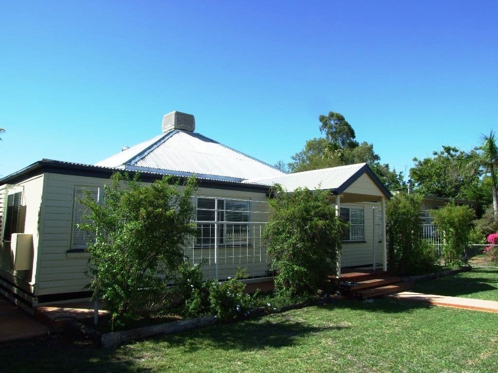 37 Crane Street, Longreach QLD 4730, Longreach - Image 1