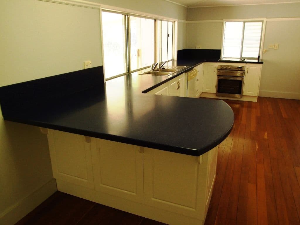 37 Crane Street, Longreach QLD 4730, Longreach - Thumbnail 5