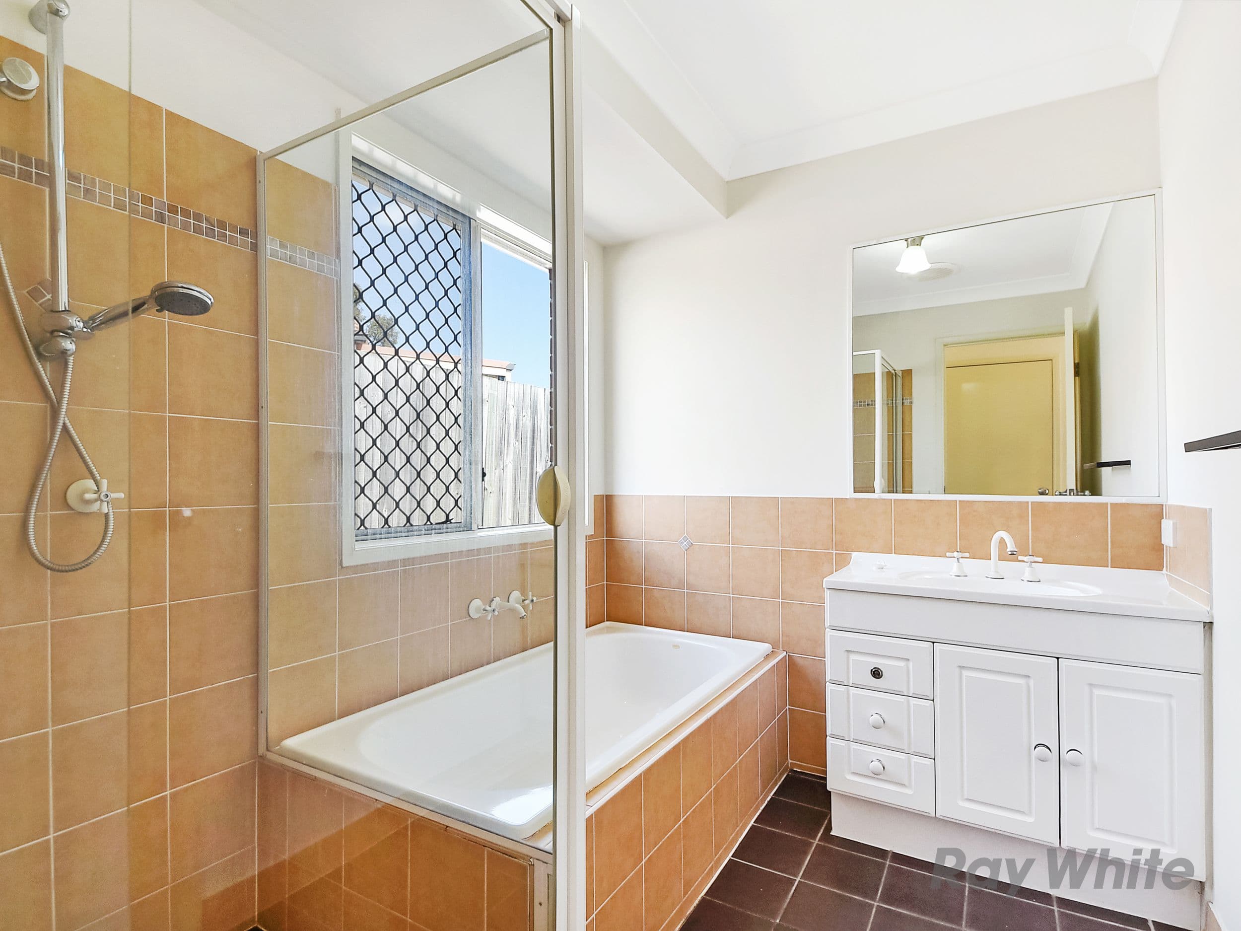 11 Highgrove Court, Kurwongbah QLD 4503, Kurwongbah - Thumbnail 8