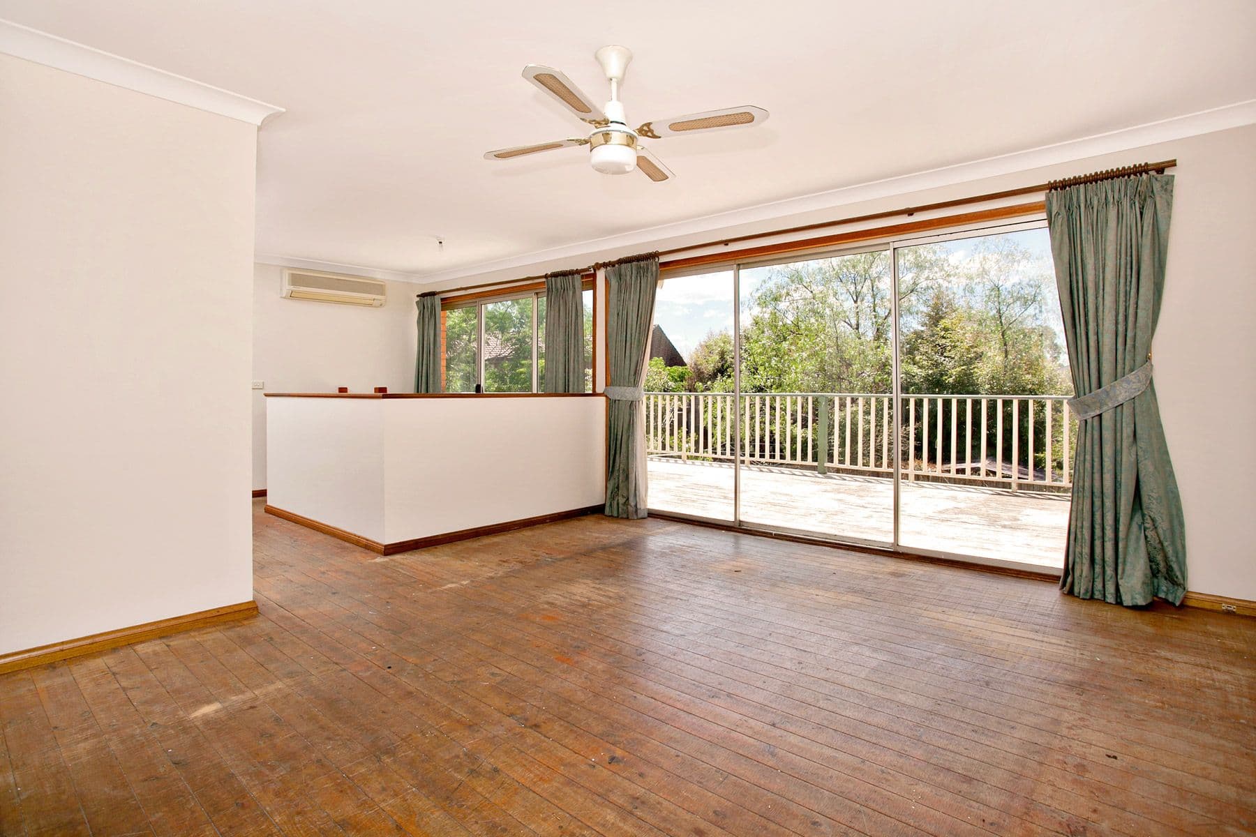 9 Roberts Place, MCGRATHS HILL NSW 2756, McGraths Hill - Thumbnail 2